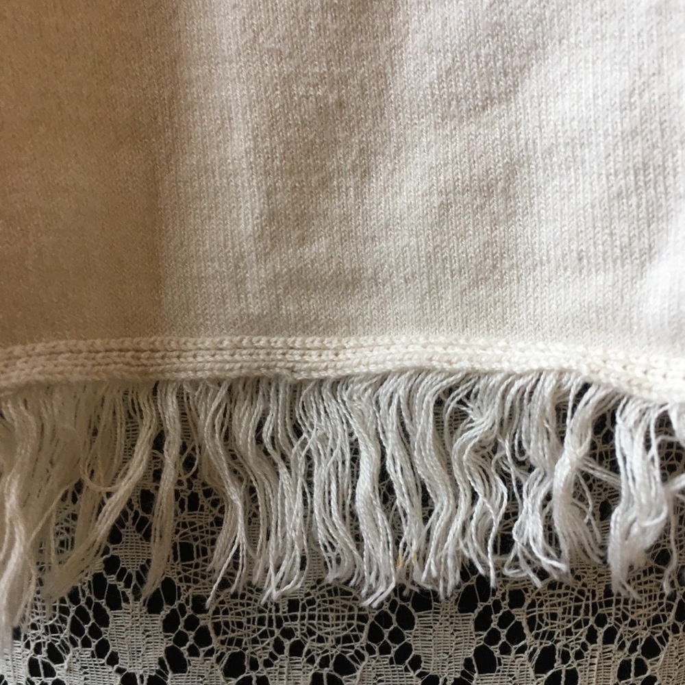 Essentiel Antwerp Sleeveless Top With Fringe - Picture 3 of 6